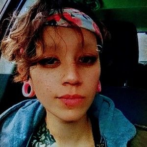 Meet your Posher, Эlลžý.вэllล